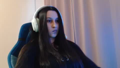 Snapshot of yongswab chatting on March 2026 03:17:01 PM Sophie online show from March 2026 03:17:01 PM