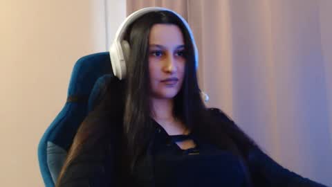 Snapshot of yongswab chatting on March 2026 02:22:02 PM Sophie online show from March 2026 02:22:02 PM