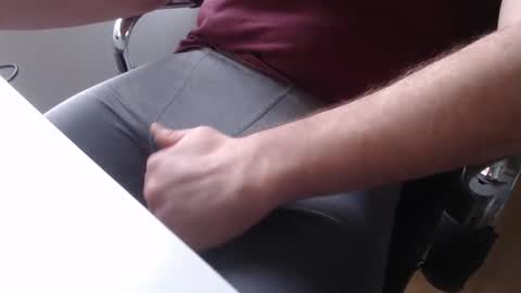 yorkiemanuk online show from March 2026 03:47:01 PM