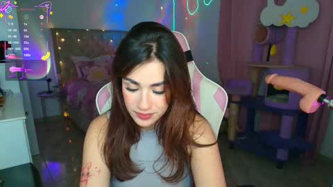 Ana online show from November 2025 03:49:01 AM