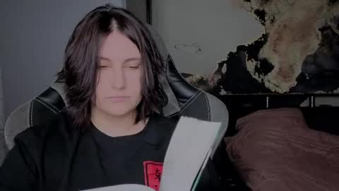 Lika online show from April 2026 03:57:01 PM