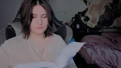 Snapshot of you_lika chatting on May 2026 02:39:01 AM Lika online show from May 2026 02:39:01 AM