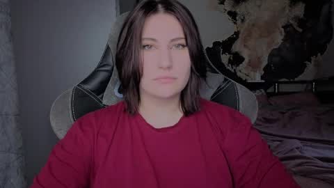 Snapshot of you_lika chatting on May 2026 01:56:02 AM Lika online show from May 2026 01:56:02 AM
