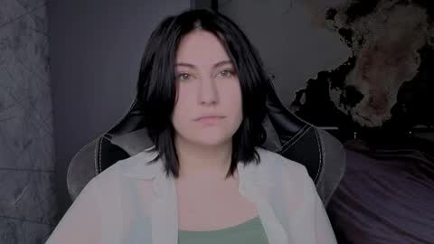 Snapshot of you_lika chatting on May 2026 01:56:01 AM Lika online show from May 2026 01:56:01 AM