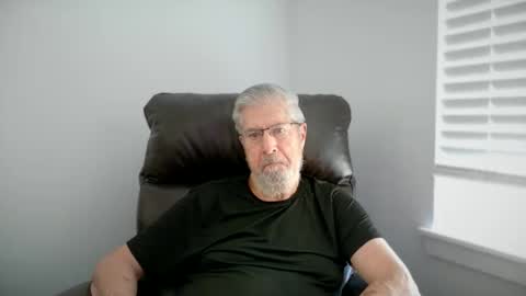 Snapshot of yougogirl_3 chatting on May 2026 06:31:02 PM Colorado Guy Straight online show from May 2026 06:31:02 PM
