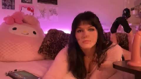 lucy  online show from May 2026 05:12:02 AM
