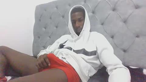 Snapshot of youn_king chatting on December 2024 05:05:02 PM ALEX online show from December 2024 05:05:02 PM