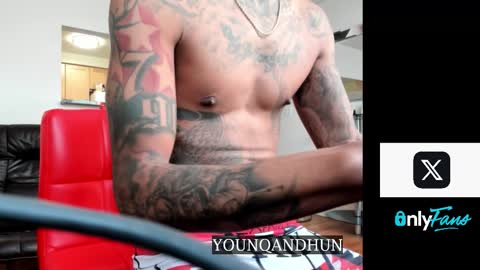 Snapshot of younqandhunq chatting on January 2026 04:22:01 PM younqandhun online show from January 2026 04:22:01 PM