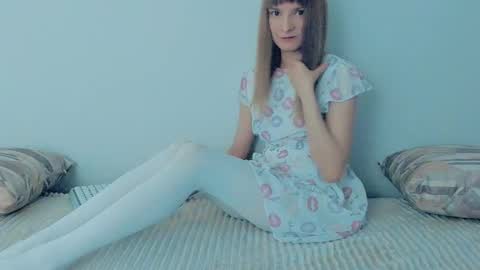 Snapshot of your_caramelka chatting on September 2025 11:21:02 AM Lily online show from September 2025 11:21:02 AM