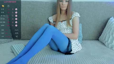 Lily online show from April 2026 04:54:01 AM