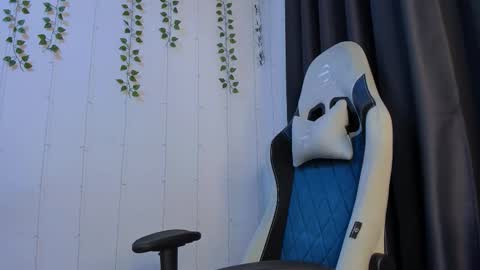 your_claddagh online show from February 2026 01:09:01 PM