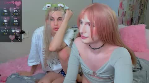 your_cute_aisha online show from September 2025 09:49:02 PM