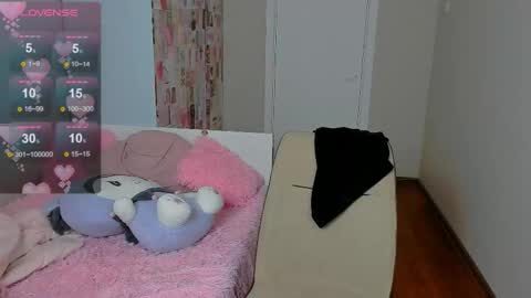 your_cute_aisha online show from September 2025 10:11:01 PM