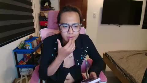 your_dreamgirlxxx69 online show from March 2026 02:35:02 PM