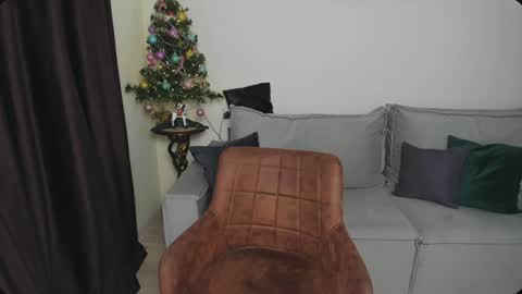 Goddess Alana online show from December 2024 02:38:01 PM