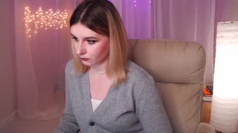 Snapshot of your_freya chatting on December 2024 03:17:02 PM Freya online show from December 2024 03:17:02 PM