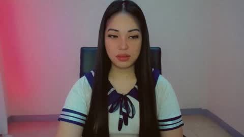  GWEN  online show from December 2024 11:01:02 PM