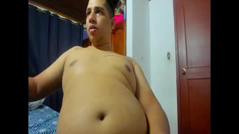 Snapshot of your_hot_friend69 chatting on February 2026 01:09:01 AM David online show from February 2026 01:09:01 AM