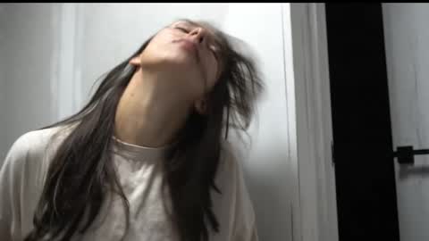 Meri  online show from October 2025 07:47:02 PM