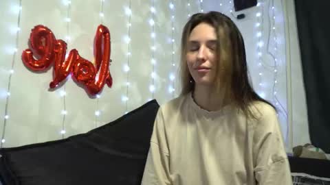 Meri  online show from February 2026 09:00:01 PM