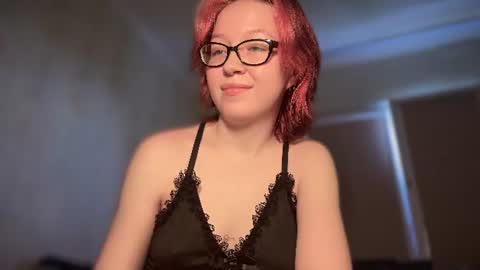 Snapshot of your_moonlight_ chatting on July 2026 06:48:01 AM Mia online show from July 2026 06:48:01 AM