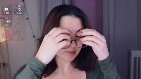 Luna online show from December 2024 01:49:02 PM