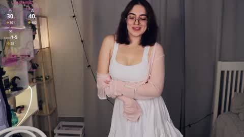 Luna online show from January 2025 07:06:02 AM