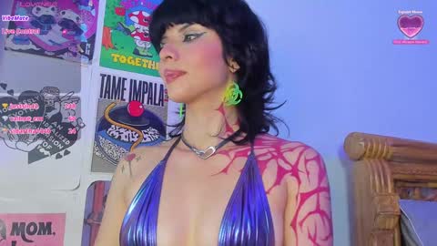 Snapshot of your_rosenrot chatting on January 2025 03:59:01 AM Daniela Help me reach 100 likes online show from January 2025 03:59:01 AM