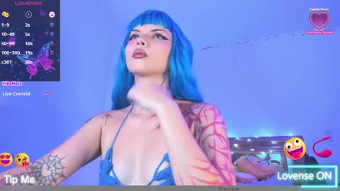Snapshot of your_rosenrot chatting on May 2026 02:40:02 AM Daniela Help me reach 100 likes online show from May 2026 02:40:02 AM