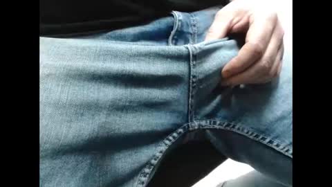 Snapshot of your_tipie chatting on March 2026 11:14:01 AM your_tipie online show from March 2026 11:14:01 AM