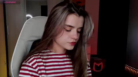 Anikka online show from September 2025 08:12:02 PM