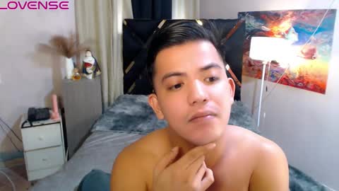 yourasian_bradley online show from September 2025 12:36:02 AM