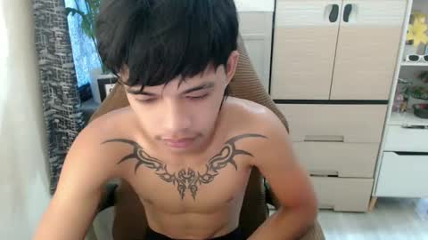 yourasian_eric online show from April 2026 03:56:01 AM