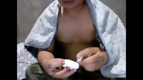 yourasian_lover29 online show from March 2026 01:05:02 PM