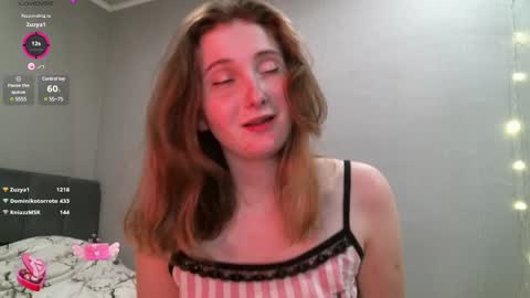 Snapshot of yourcreamyister chatting on February 2025 10:06:02 PM creamysister online show from February 2025 10:06:02 PM