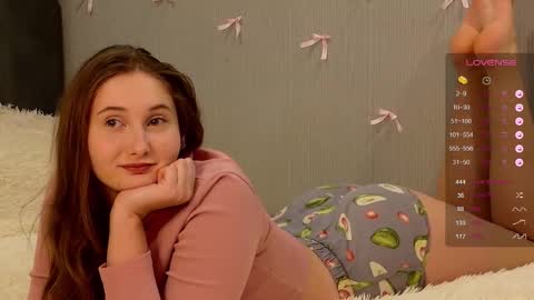 Snapshot of yourcreamyister chatting on January 2026 03:47:01 PM creamysister online show from January 2026 03:47:01 PM