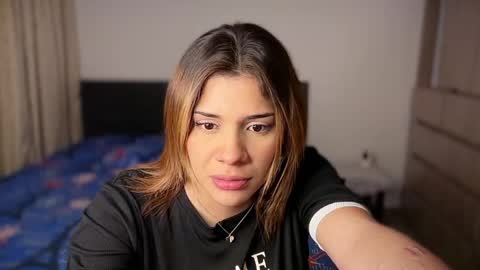 Snapshot of yourcutemolly__ chatting on May 2026 01:14:02 AM yourcutemolly__ online show from May 2026 01:14:02 AM