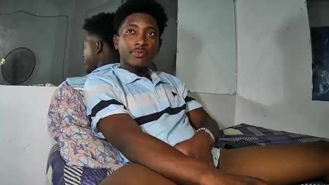 Yourdaddy2005 online show from March 2026 09:15:01 AM