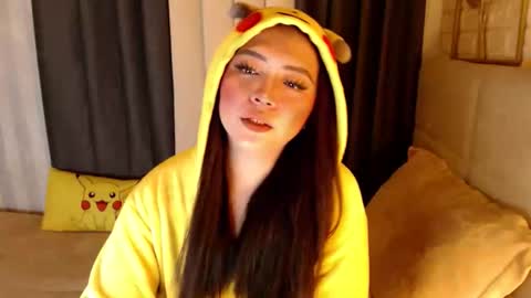 JEN  online show from April 2026 01:11:01 PM