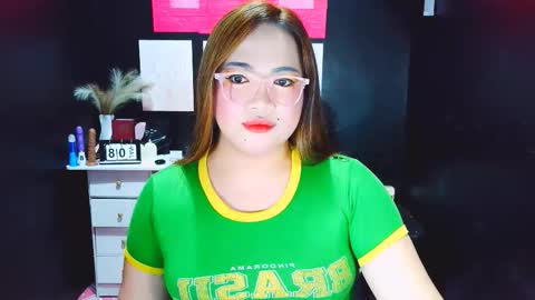 yourdirtygirl_lyla online show from January 2026 02:25:02 AM