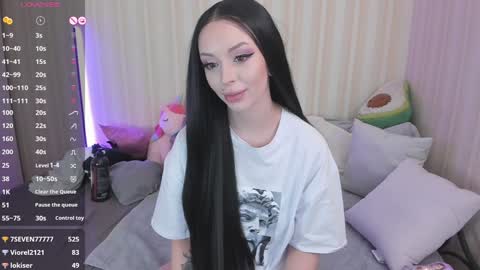Snapshot of youreyesgazm chatting on December 2024 11:39:01 AM Mary online show from December 2024 11:39:01 AM