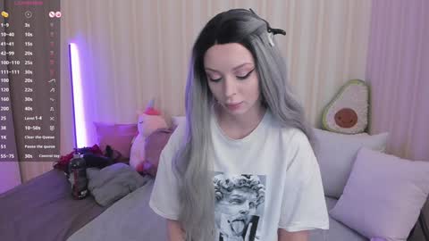 Snapshot of youreyesgazm chatting on January 2025 08:32:02 AM Mary online show from January 2025 08:32:02 AM