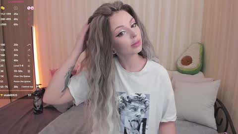 Snapshot of youreyesgazm chatting on February 2025 07:59:01 AM Mary online show from February 2025 07:59:01 AM