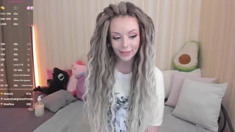 Snapshot of youreyesgazm chatting on February 2025 11:28:02 AM Mary online show from February 2025 11:28:02 AM