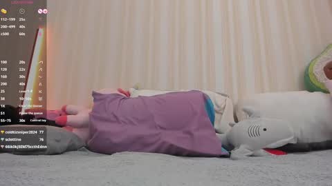 Snapshot of youreyesgazm chatting on February 2025 11:31:02 AM Mary online show from February 2025 11:31:02 AM