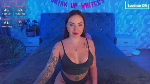 Sue online show from November 2025 09:52:02 AM