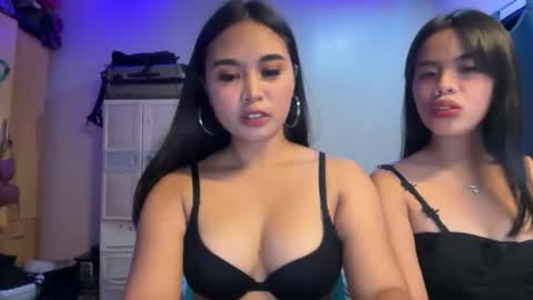 yourfantasyyy_ online show from April 2026 10:37:01 AM