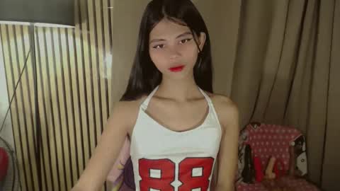 Snapshot of yourfavoratevivian chatting on February 2026 08:34:02 PM Vivian online show from February 2026 08:34:02 PM