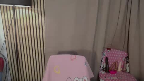 Snapshot of yourfavoratevivian chatting on February 2026 09:33:02 PM Vivian online show from February 2026 09:33:02 PM