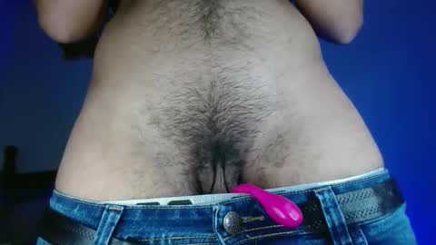 yourfavorite_bigclit online show from January 2026 05:17:01 PM